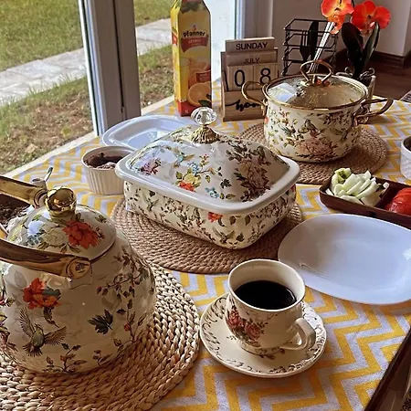 فلة حور بالبوسنه 빌라